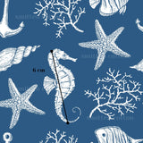 various marine life elements, including a seahorse, starfish, and coral, all depicted in a detailed and realistic style. The seahorse is the focal point of the image, with a line drawn between it and the starfish, indicating the size comparison between the two. The image is a collage of multiple images, and the text "6 cm" is visible, suggesting the size of the seahorse in relation to the starfish.