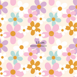 a flower pattern is shown with a measuring line